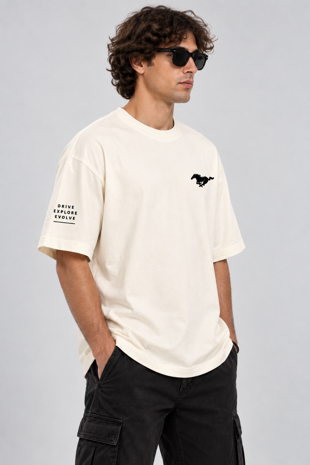 RVIOR SAME SPIRIT OVERSIZED TEE view 3