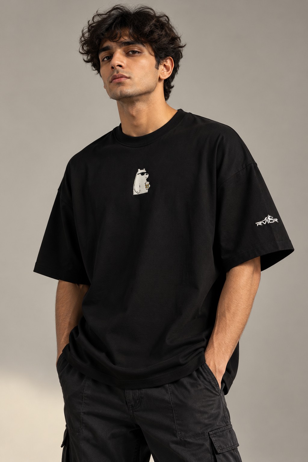 RVIOR UNISEX COOL BEAR OVERSIZED TEE